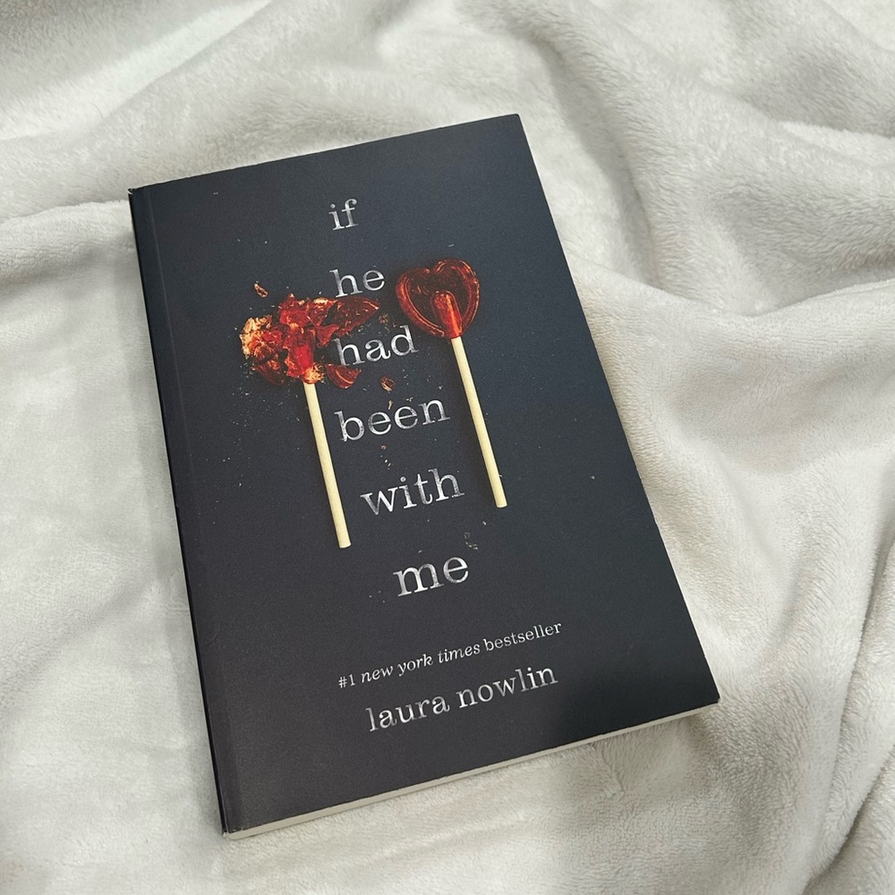Laura Nowlin Black Coffee Table Book